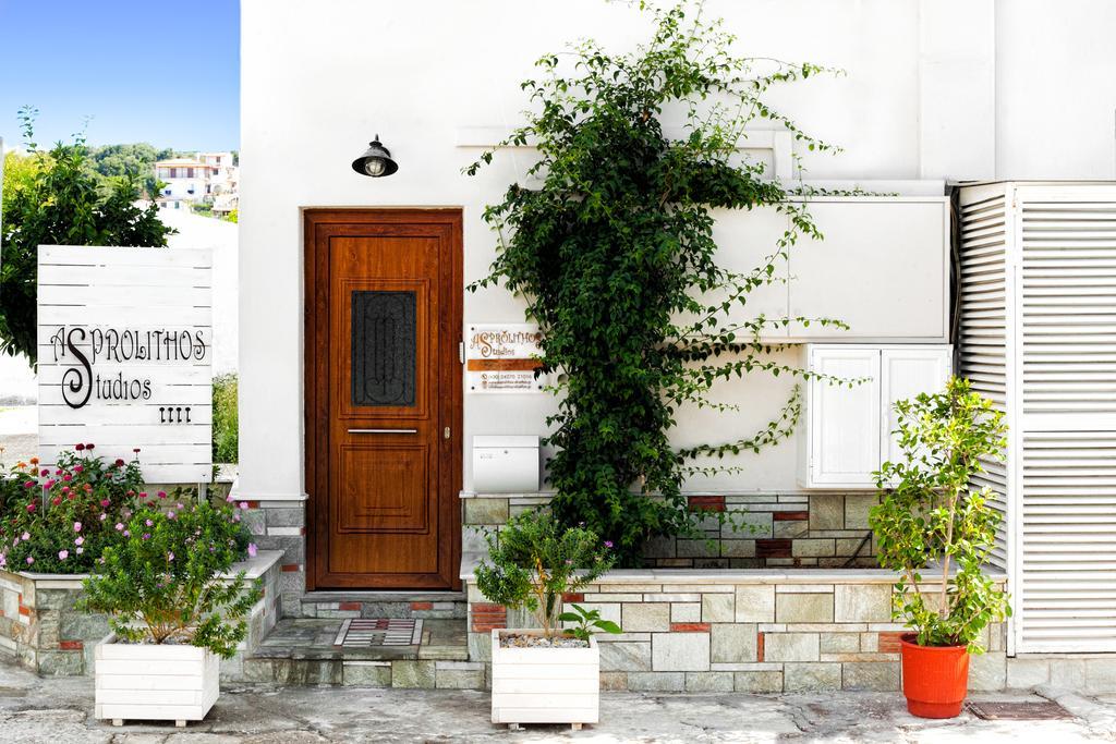 Asprolithos Studios สเกียธอสทาวน์ ภายนอก รูปภาพ